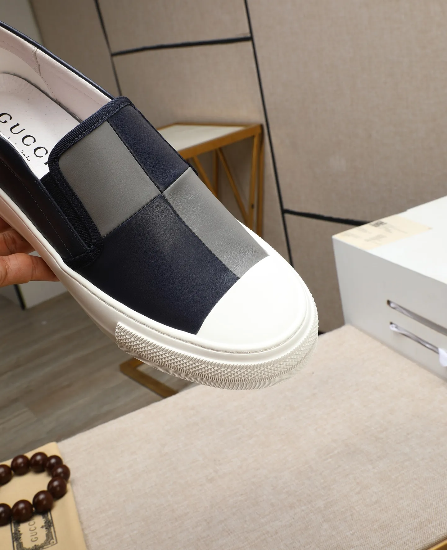 Men's men's shoes 💰440 GUCCI🔍🔍The latest model is on sale at the same time at the counter. Original calfskin imported from Italy, genuine leather lining, (high-end, noble, and classy) with exquisite workmanship. Sole: Original sole provided by the original factory, ⚠Exclusive double-layer movable molded sole super comfortable⚠, real shot 🎬The real thing is better🔍🔍"High quality·Follow the order" Code number 38-44